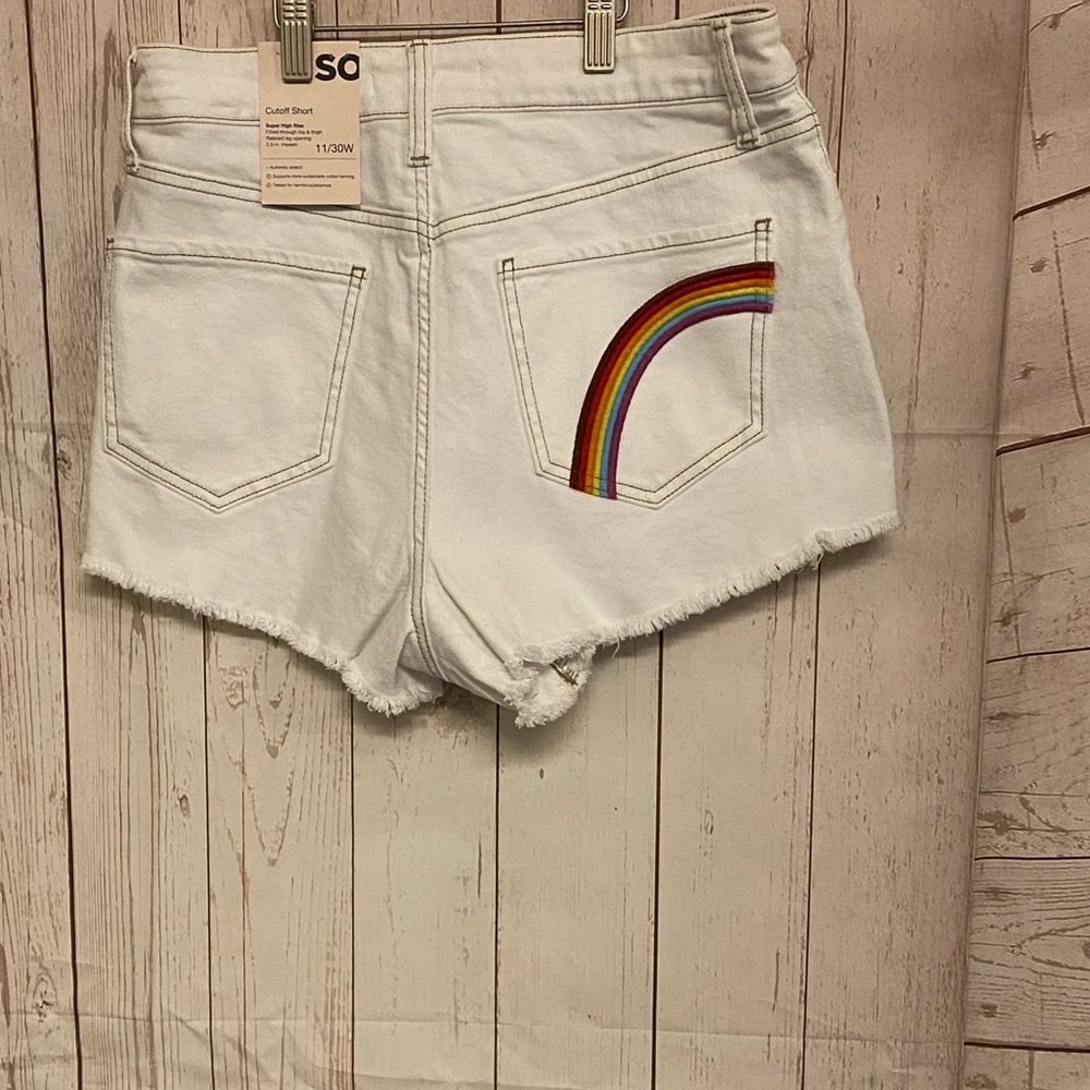 SO Jean shorts,Size 11/30(juniors),white with rainbow on back pocket